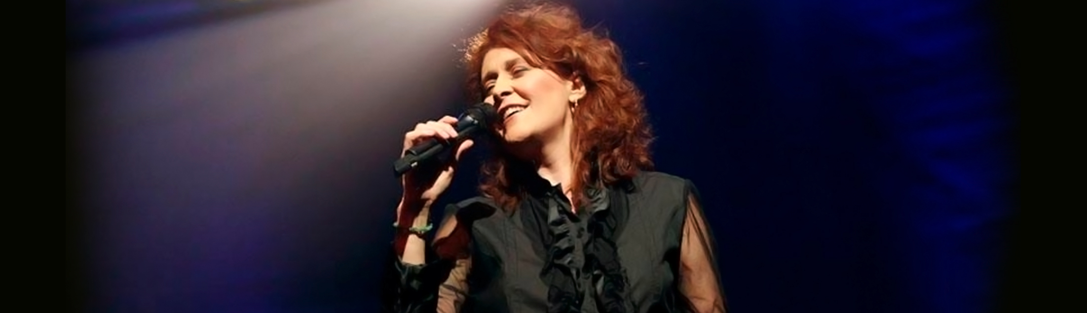 Joanna no show 'De volta ao começo', comemorando seus 40 anos de carreira